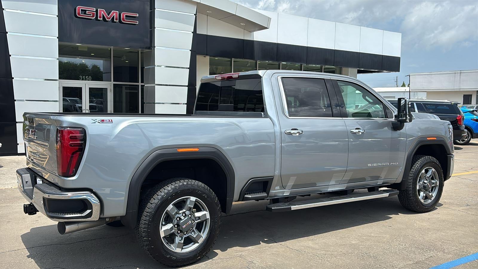 2026 GMC Sierra 2500 HD SLT