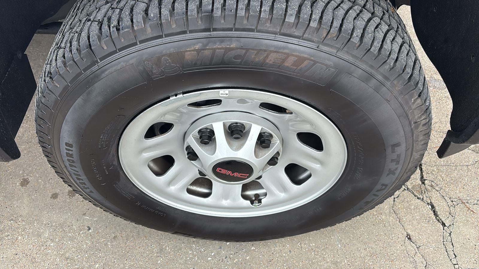 2025 GMC Sierra 3500 HD Pro