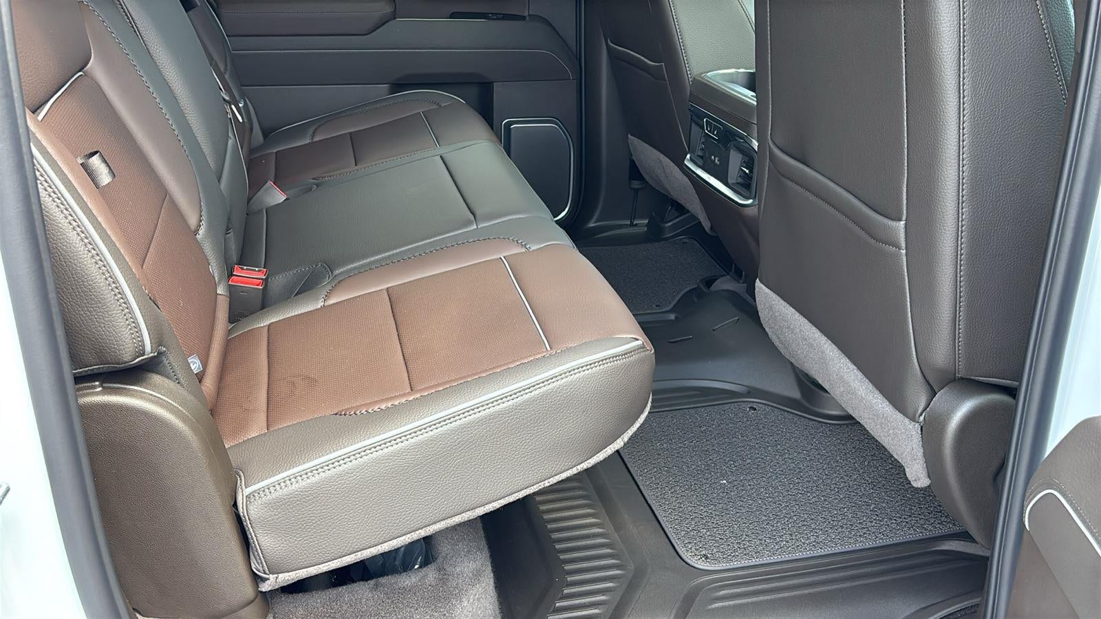 2026 GMC Sierra 3500 HD Denali DRW