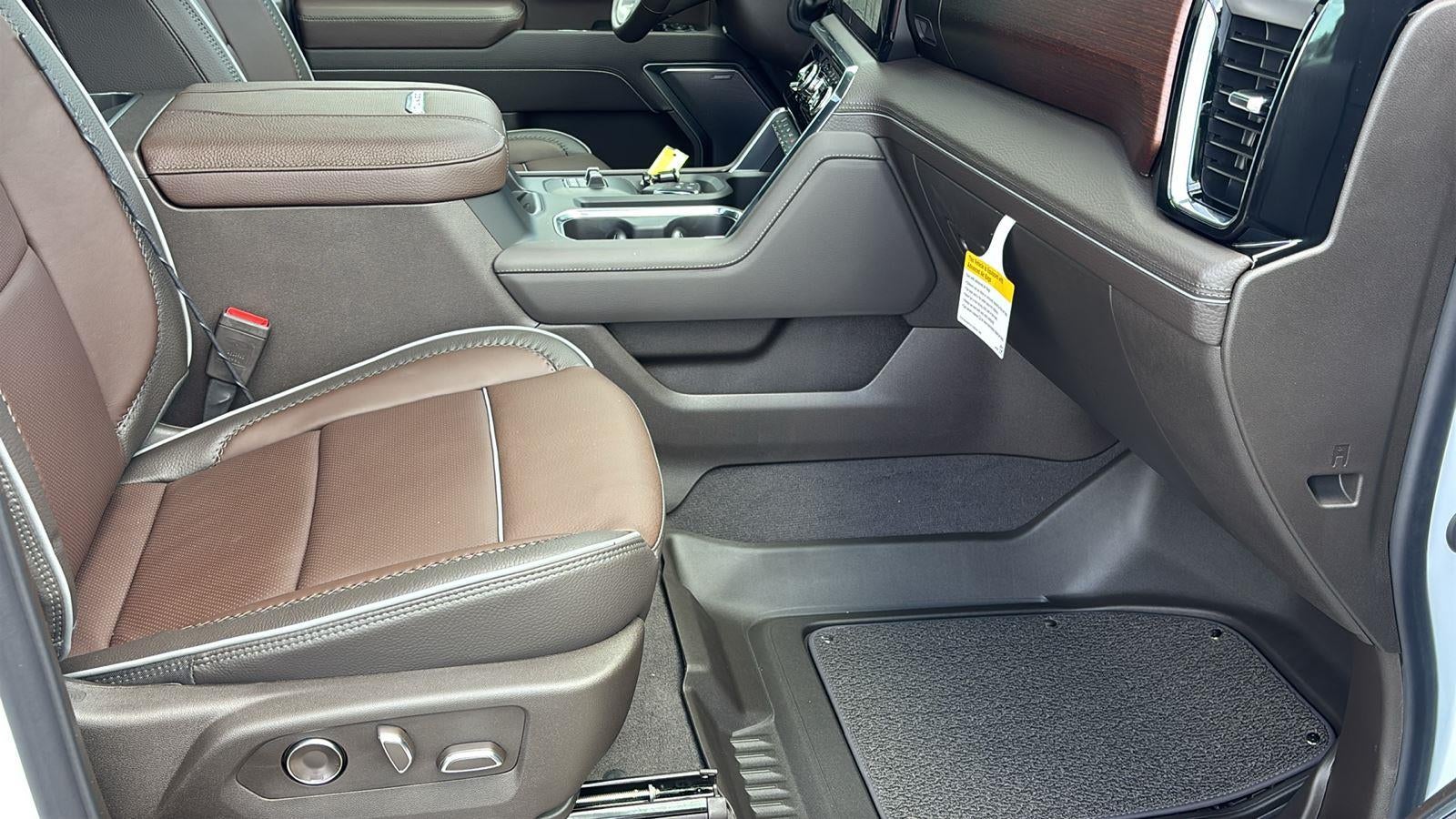 2026 GMC Sierra 3500 HD Denali DRW