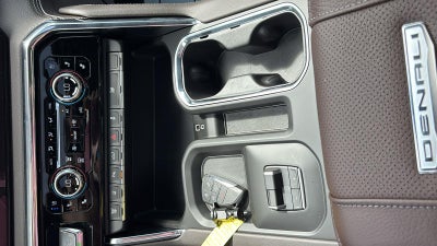 2026 GMC Sierra 3500 HD Denali DRW