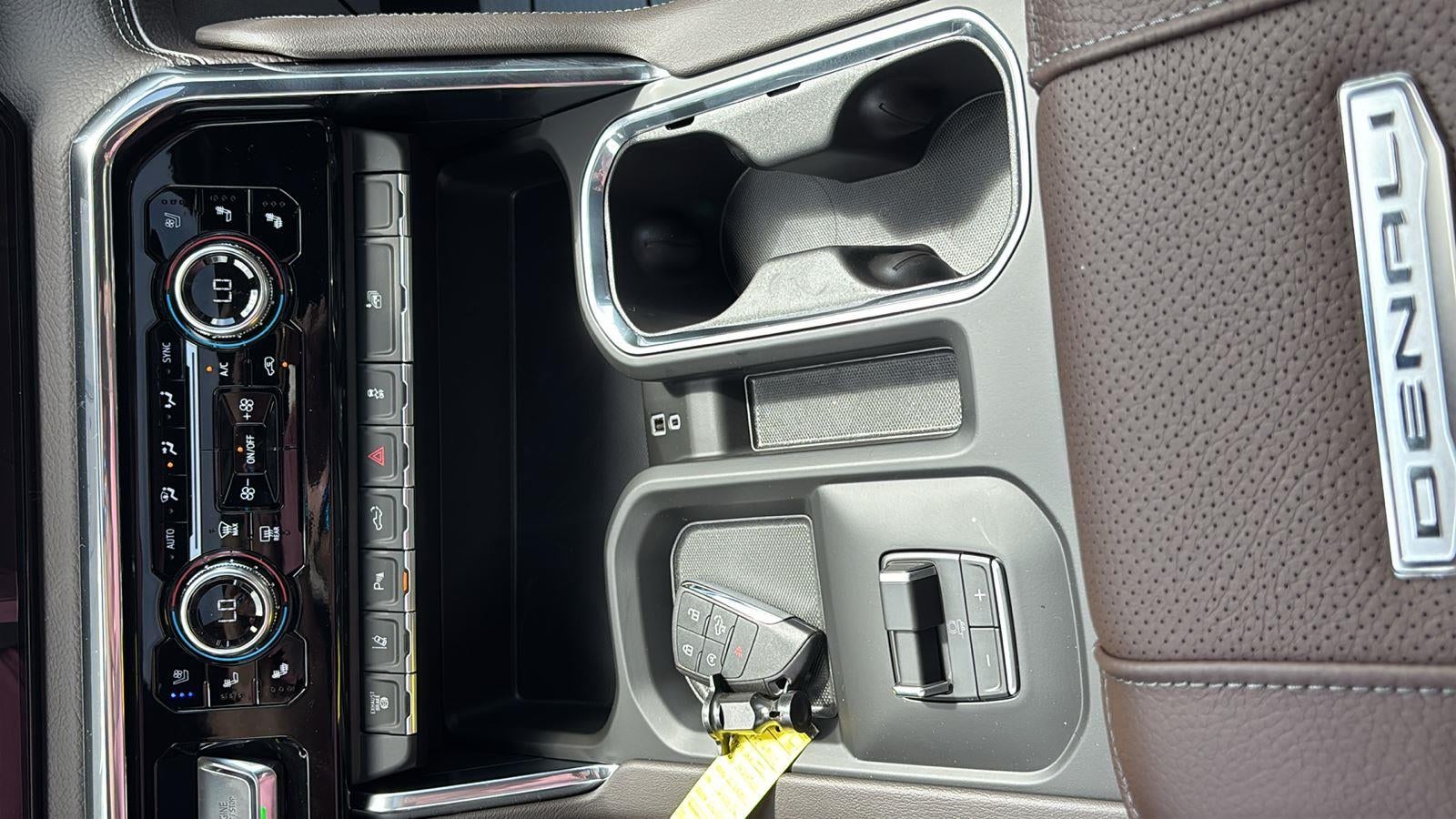 2026 GMC Sierra 3500 HD Denali DRW