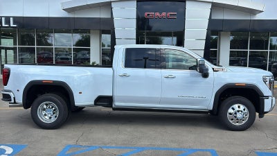 2026 GMC Sierra 3500 HD Denali DRW