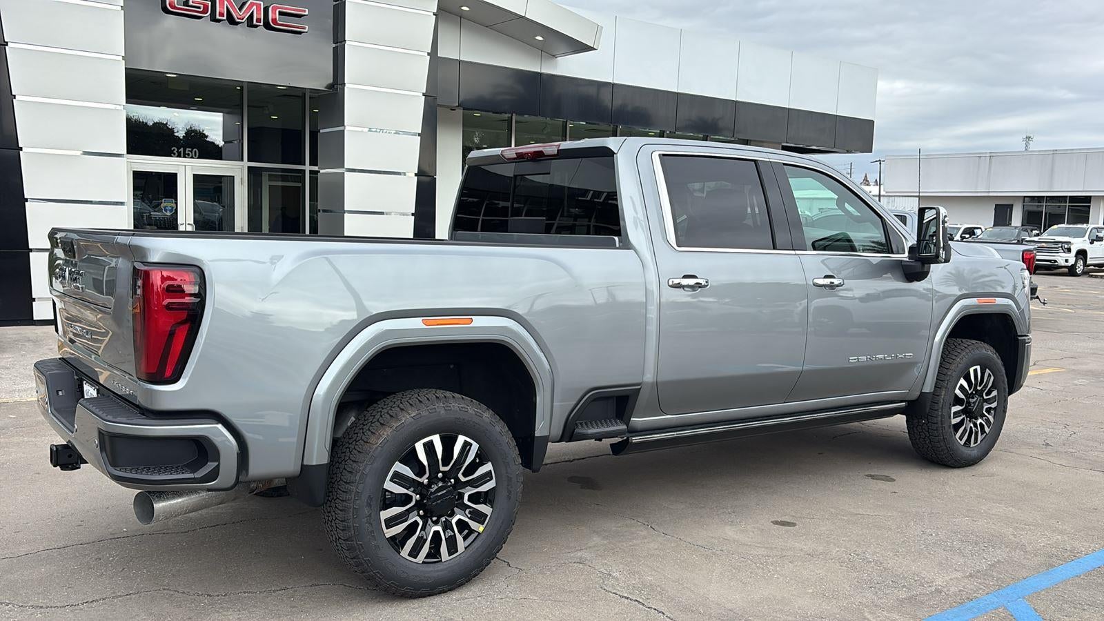 2026 GMC Sierra 2500 HD Denali Ultimate