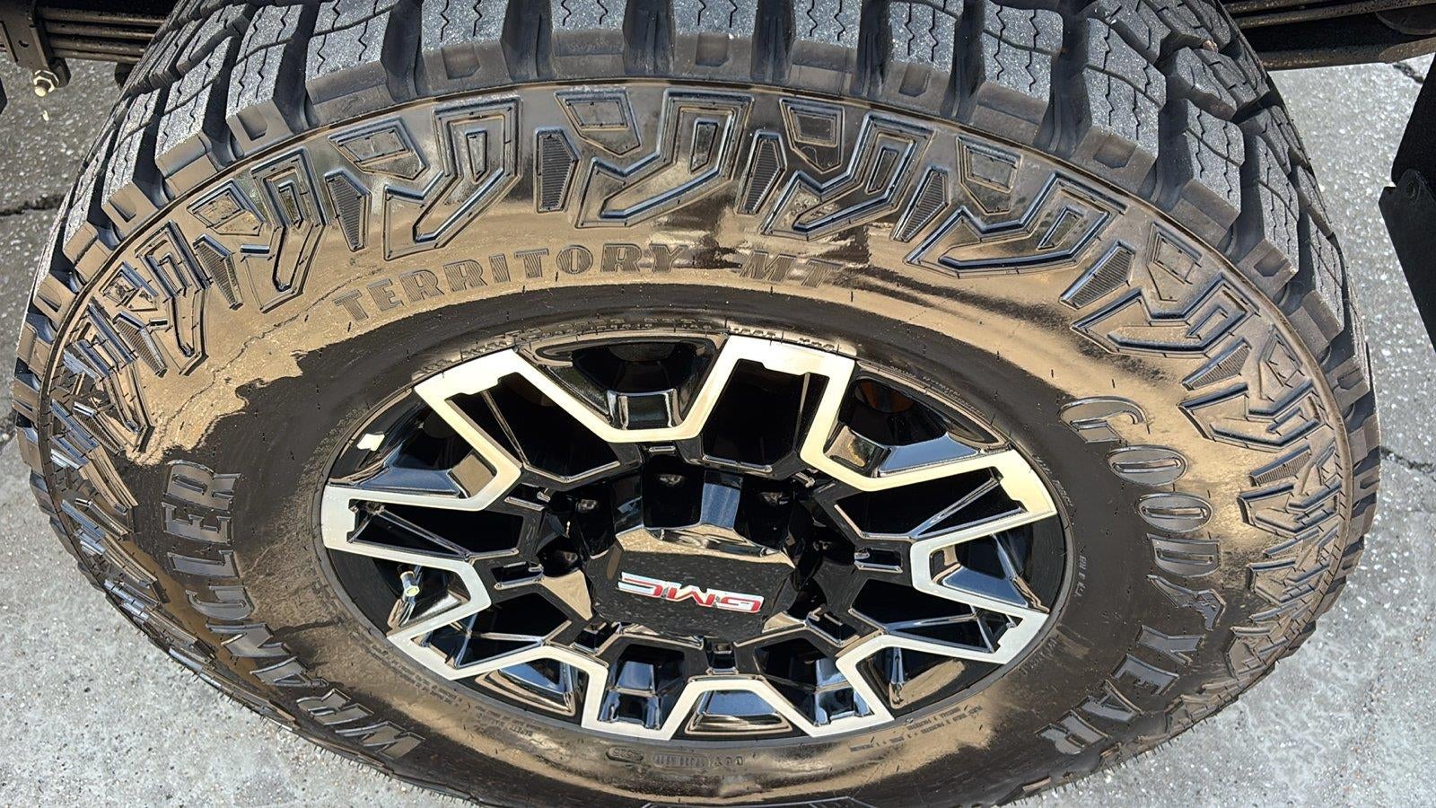 2025 GMC Sierra 2500 HD AT4X