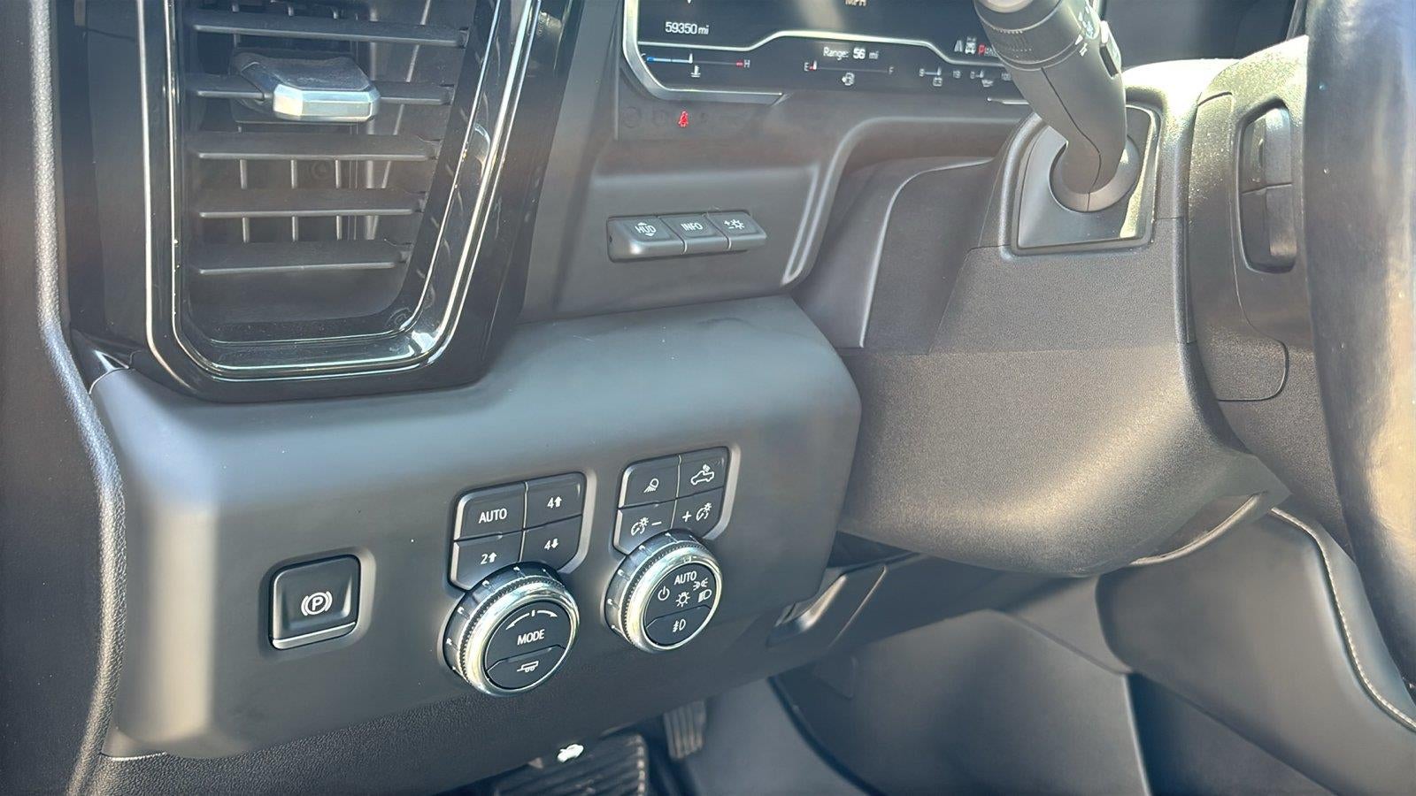 2025 GMC Sierra 2500HD AT4X - Photo 28
