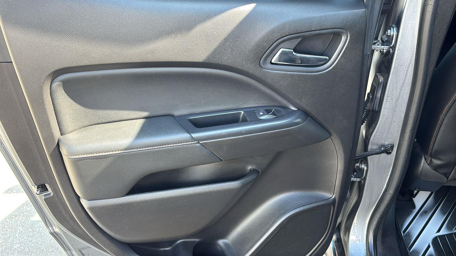 2021 GMC Canyon AT4 - Cloth