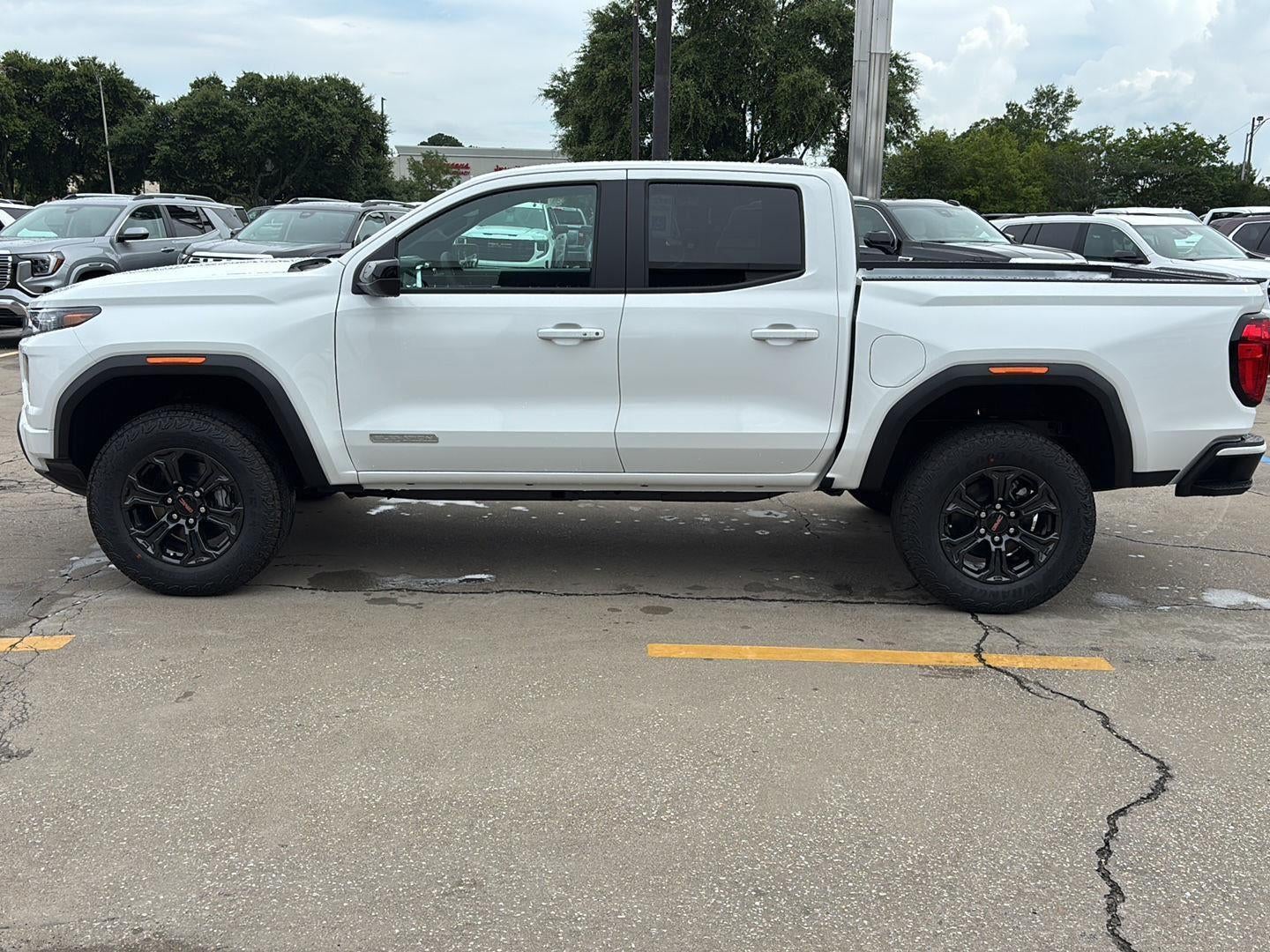 2025 GMC Canyon Elevation