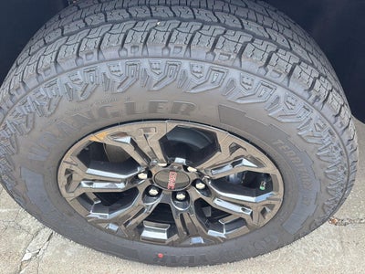 2025 GMC Canyon Elevation