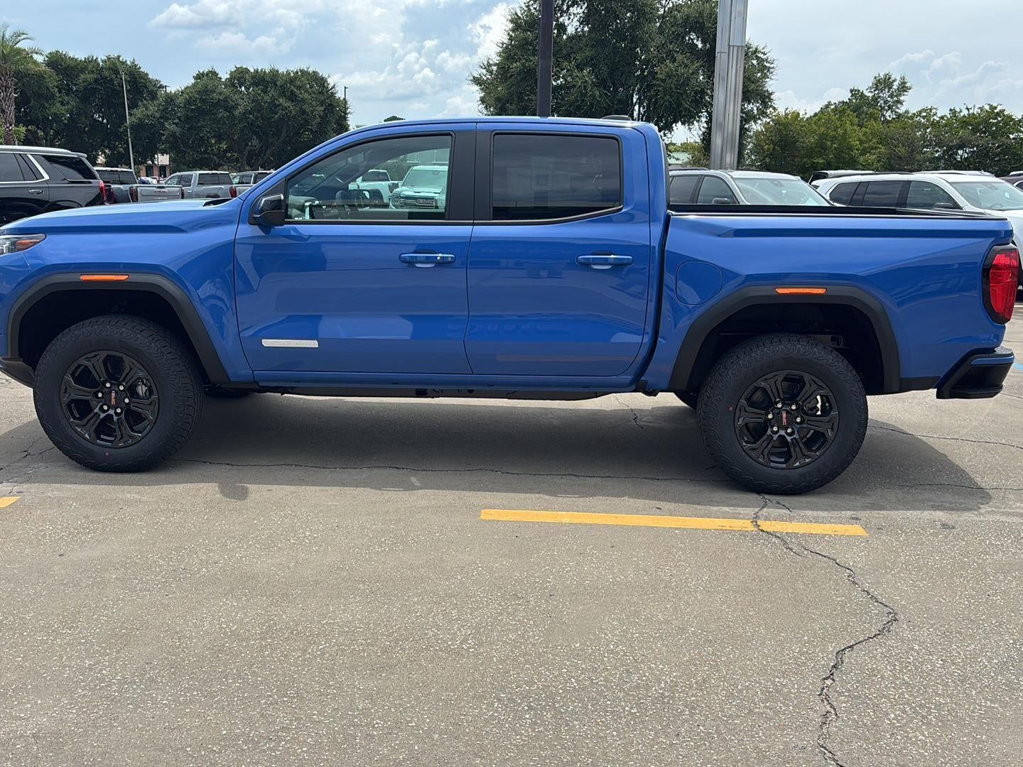 2025 GMC Canyon Elevation