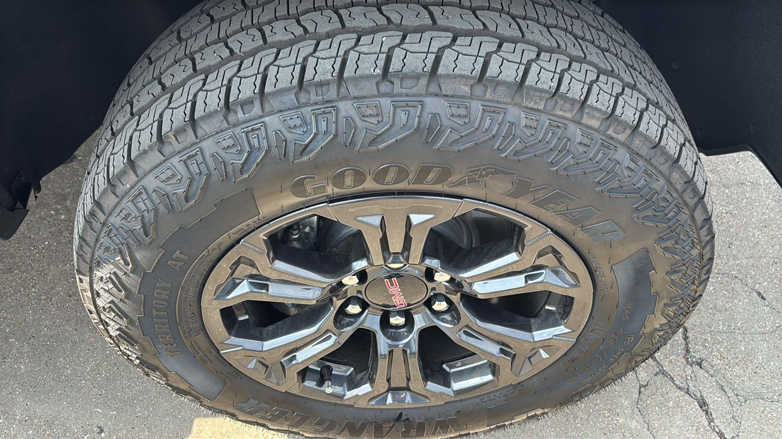 2025 GMC Canyon Elevation