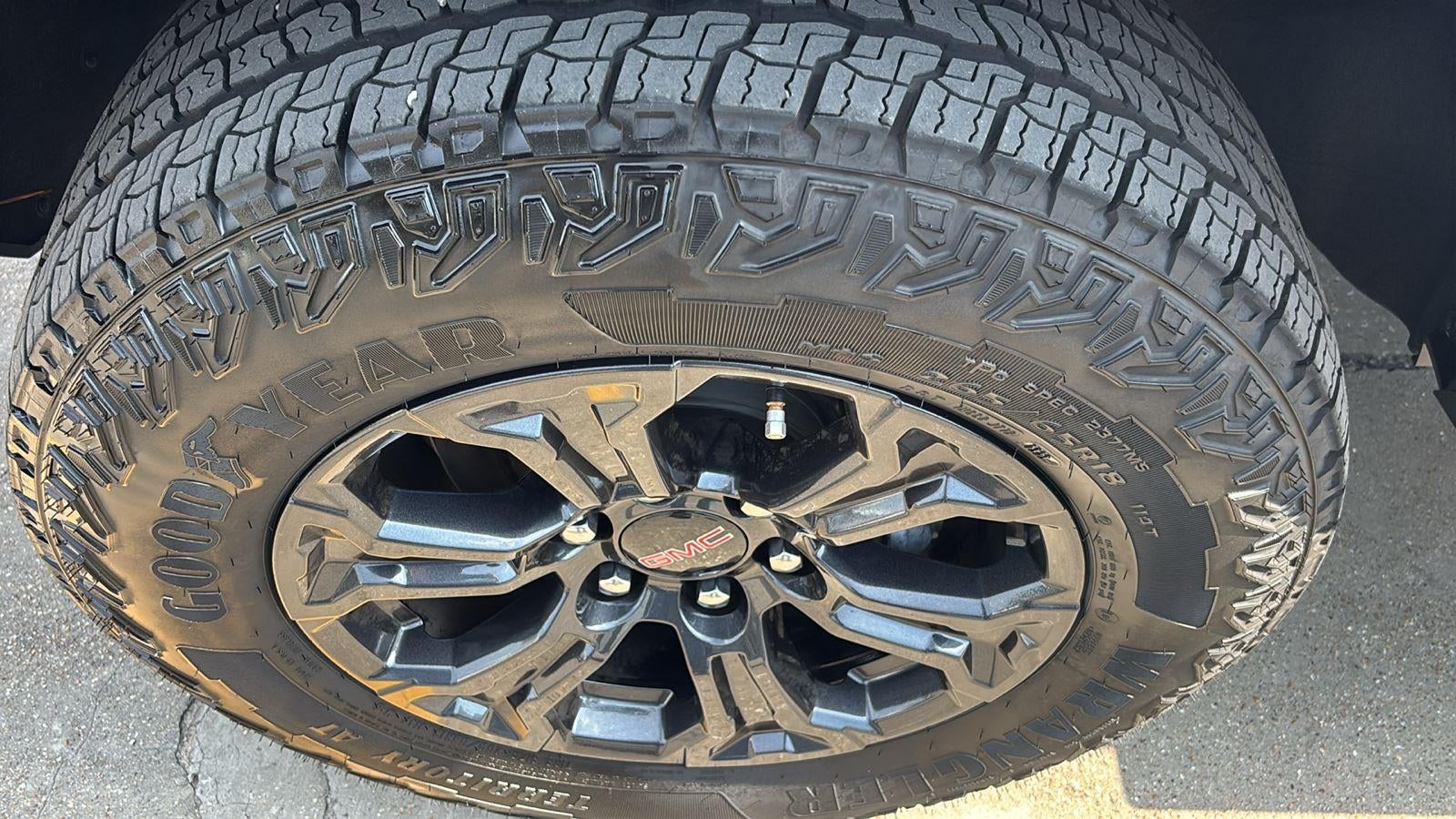 2025 GMC Canyon Elevation