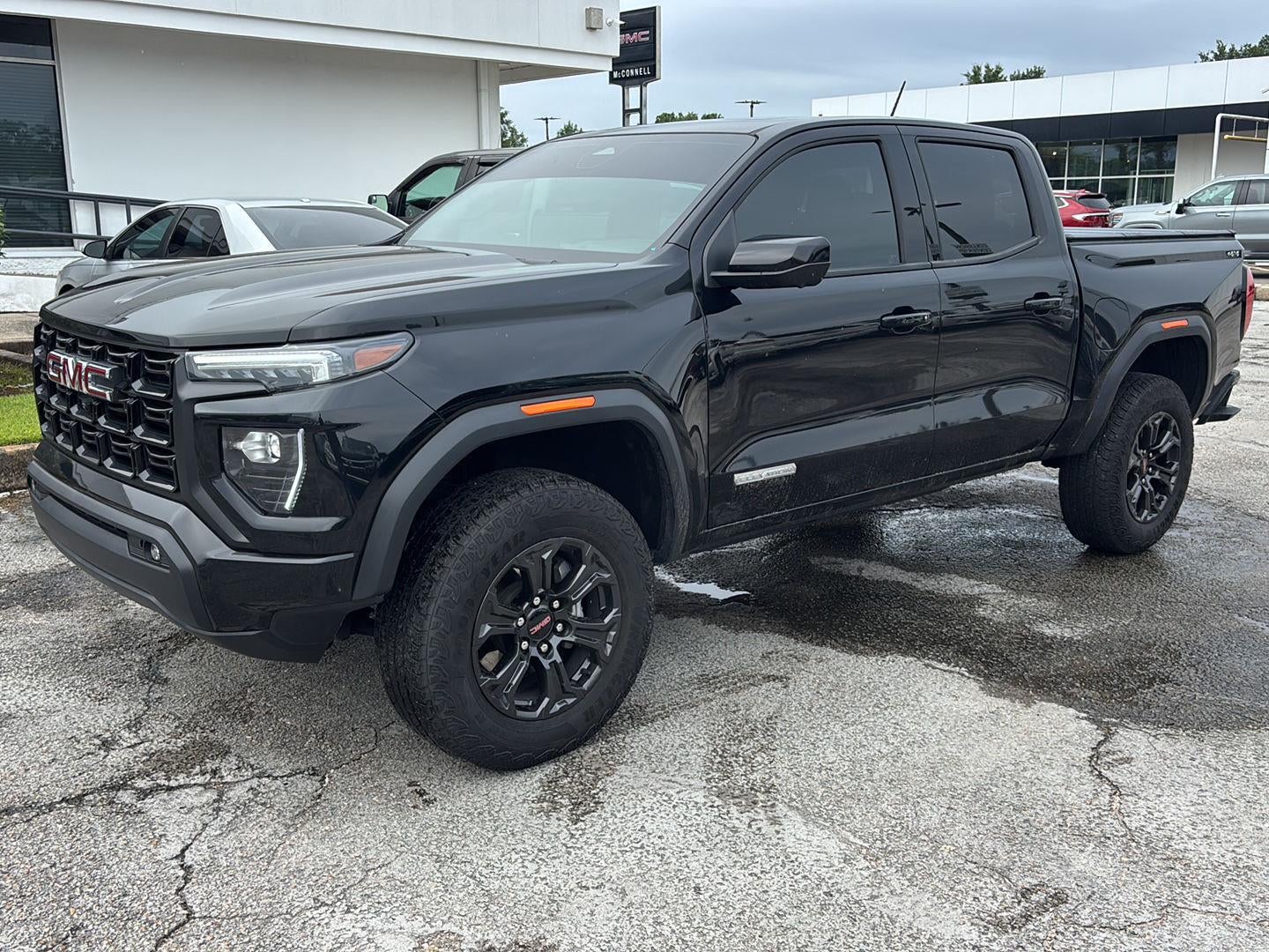2025 GMC Canyon Elevation