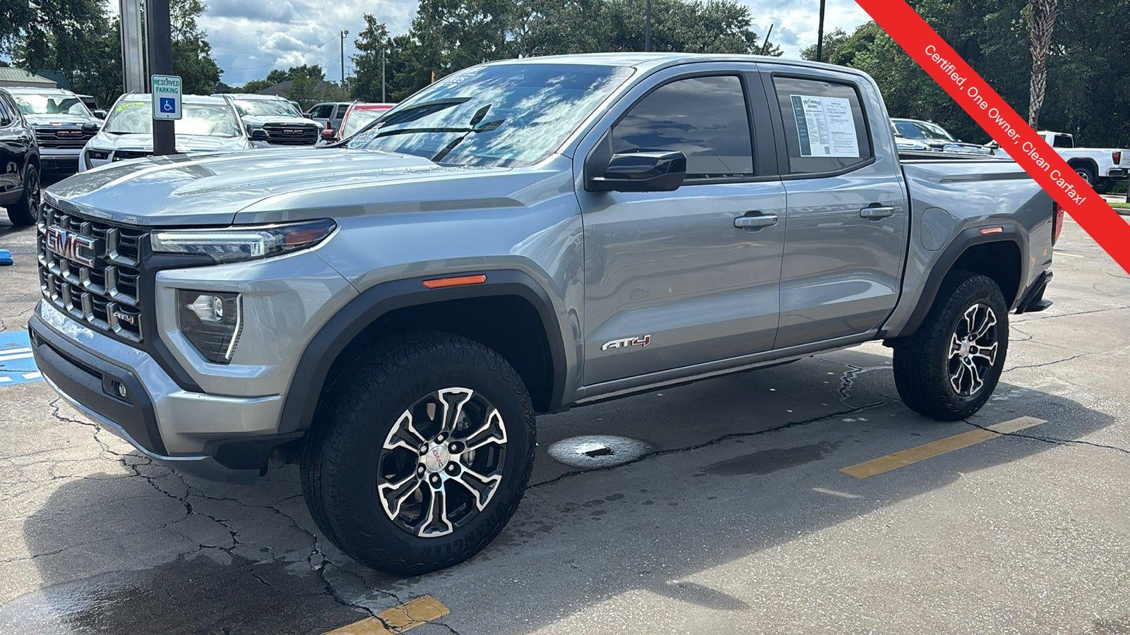 2025 GMC Canyon AT4