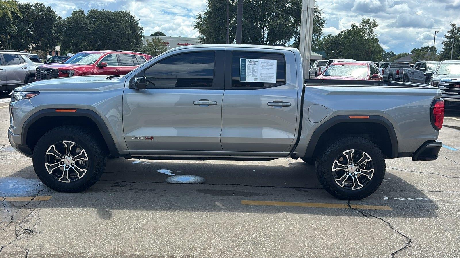 2025 GMC Canyon AT4