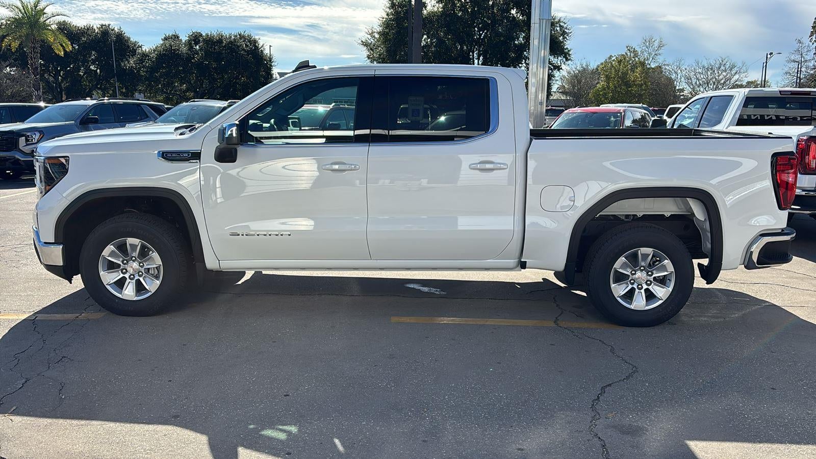 2026 GMC Sierra 1500 SLE