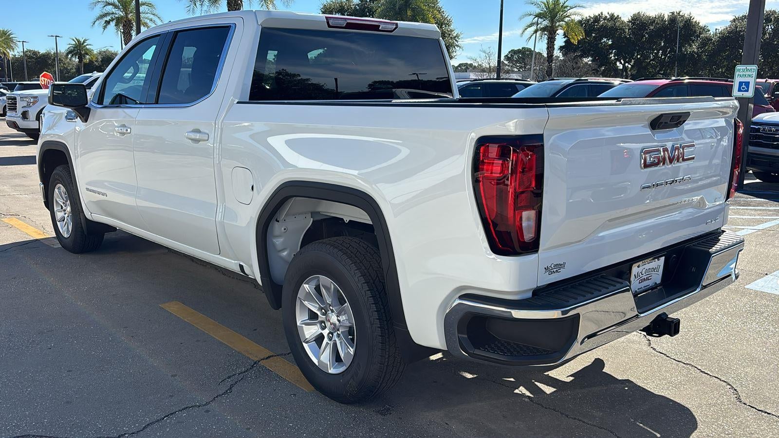 2026 GMC Sierra 1500 SLE