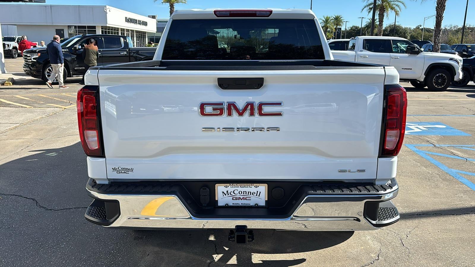 2026 GMC Sierra 1500 SLE