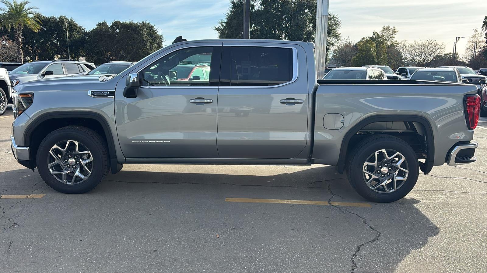 2026 GMC Sierra 1500 SLE