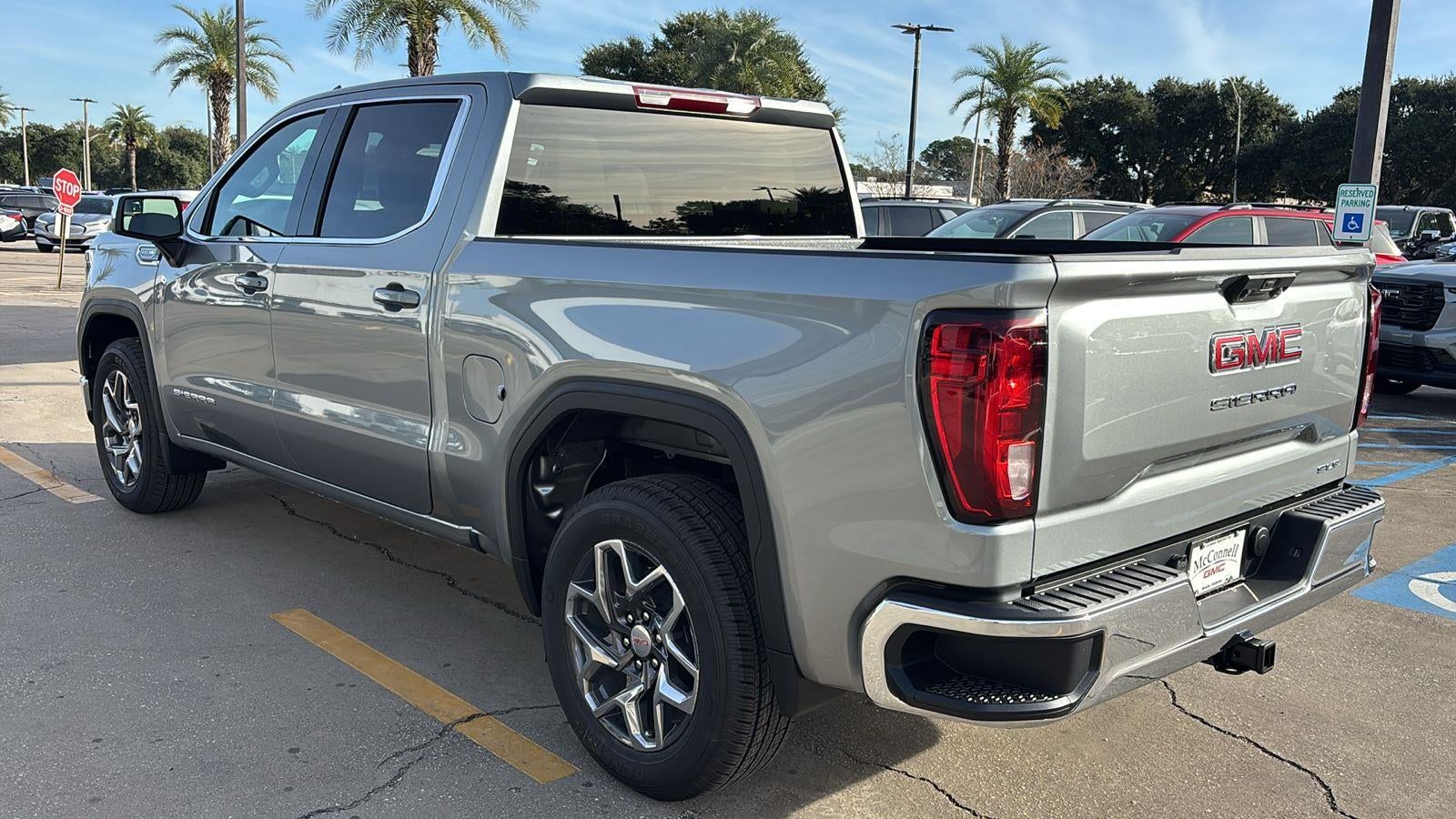 2026 GMC Sierra 1500 SLE