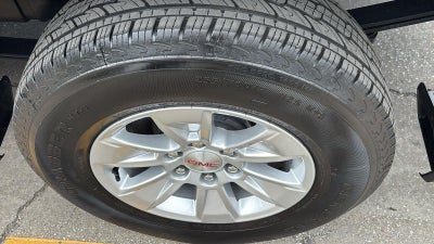 2025 GMC Sierra 1500 SLE