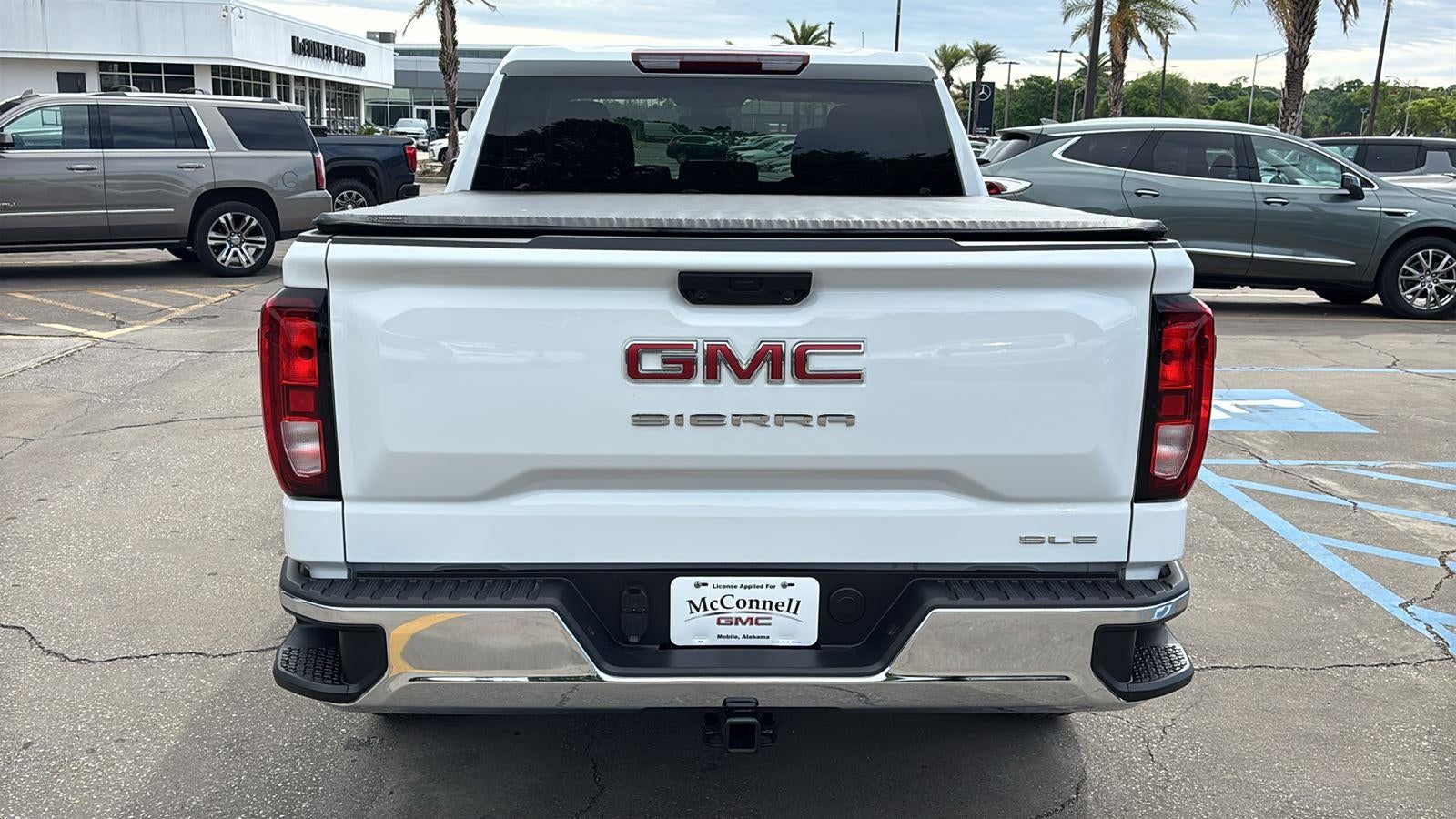 2025 GMC Sierra 1500 SLE