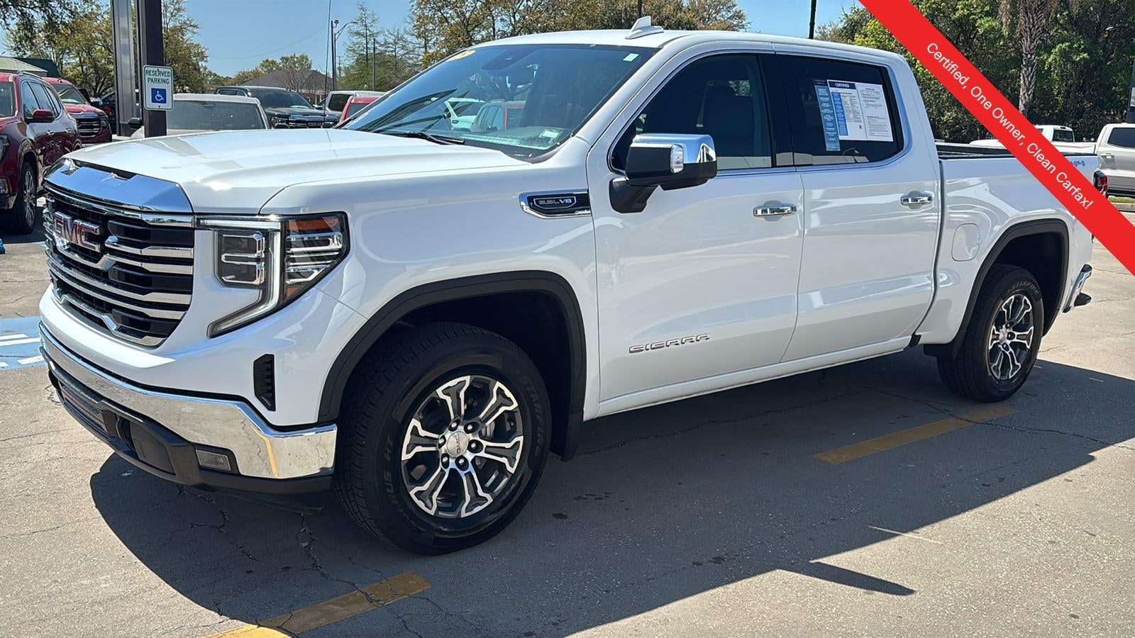 2025 GMC Sierra 1500 SLT