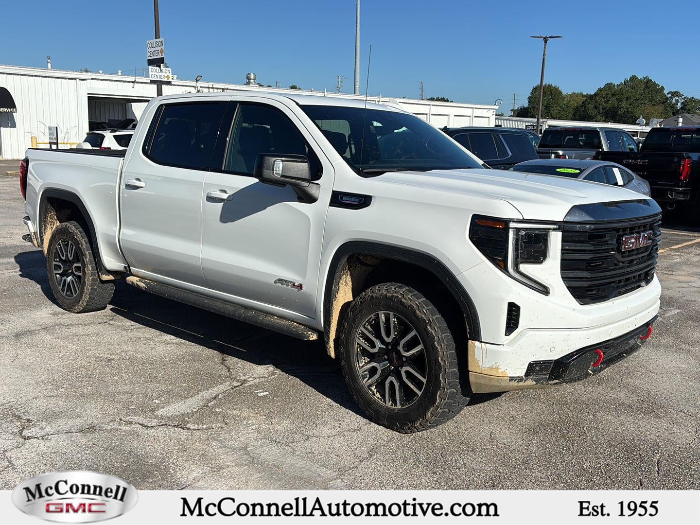 2023 GMC Sierra 1500 AT4