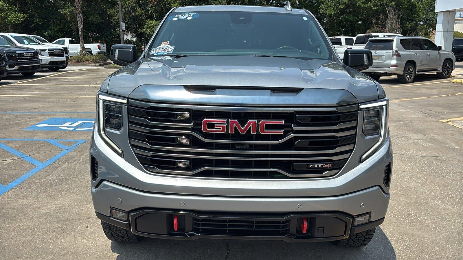 2024 GMC Sierra 1500 AT4