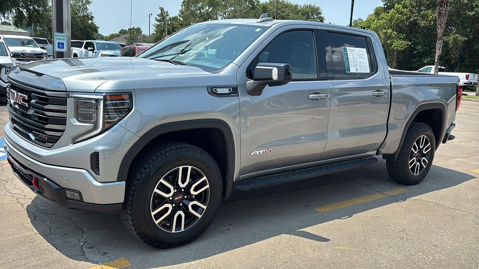 2024 GMC Sierra 1500 AT4