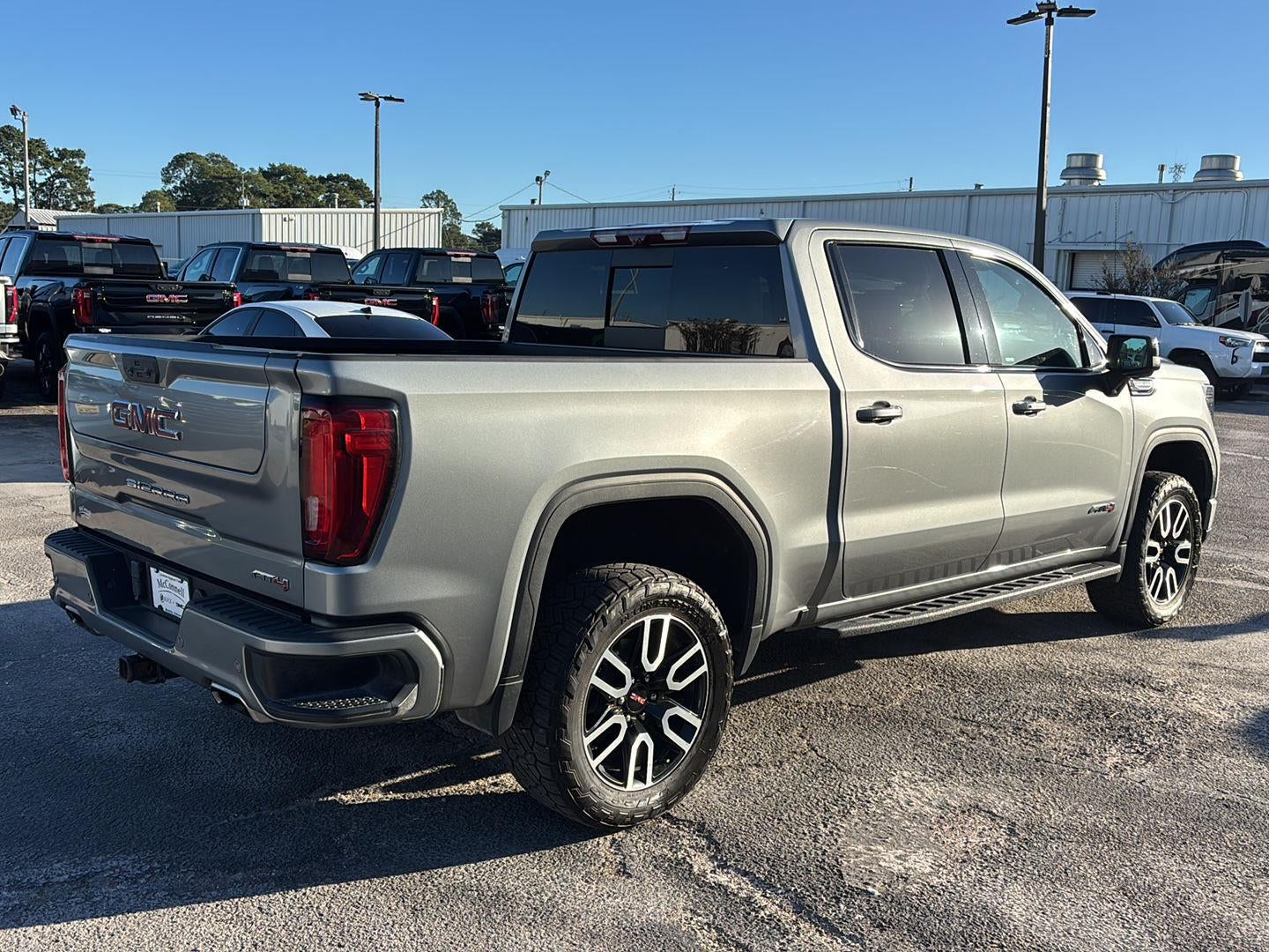 2023 GMC Sierra 1500 AT4