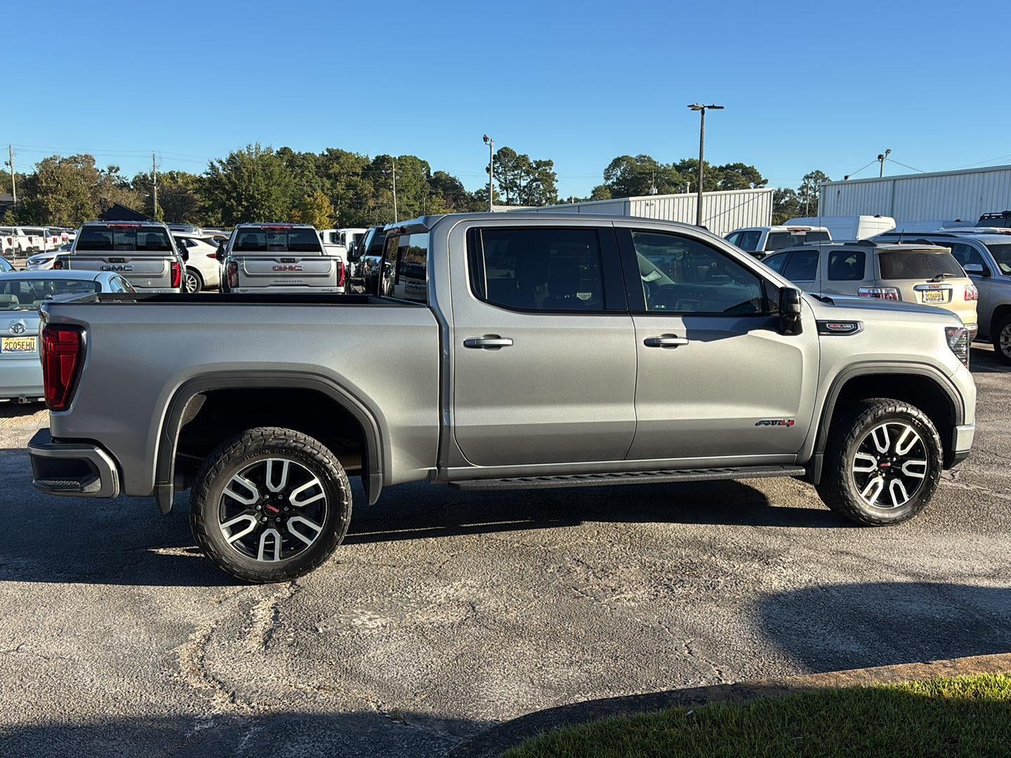 2023 GMC Sierra 1500 AT4