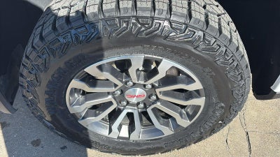 2022 GMC Sierra 1500 AT4