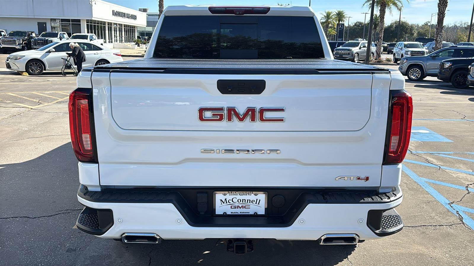 2022 GMC Sierra 1500 AT4