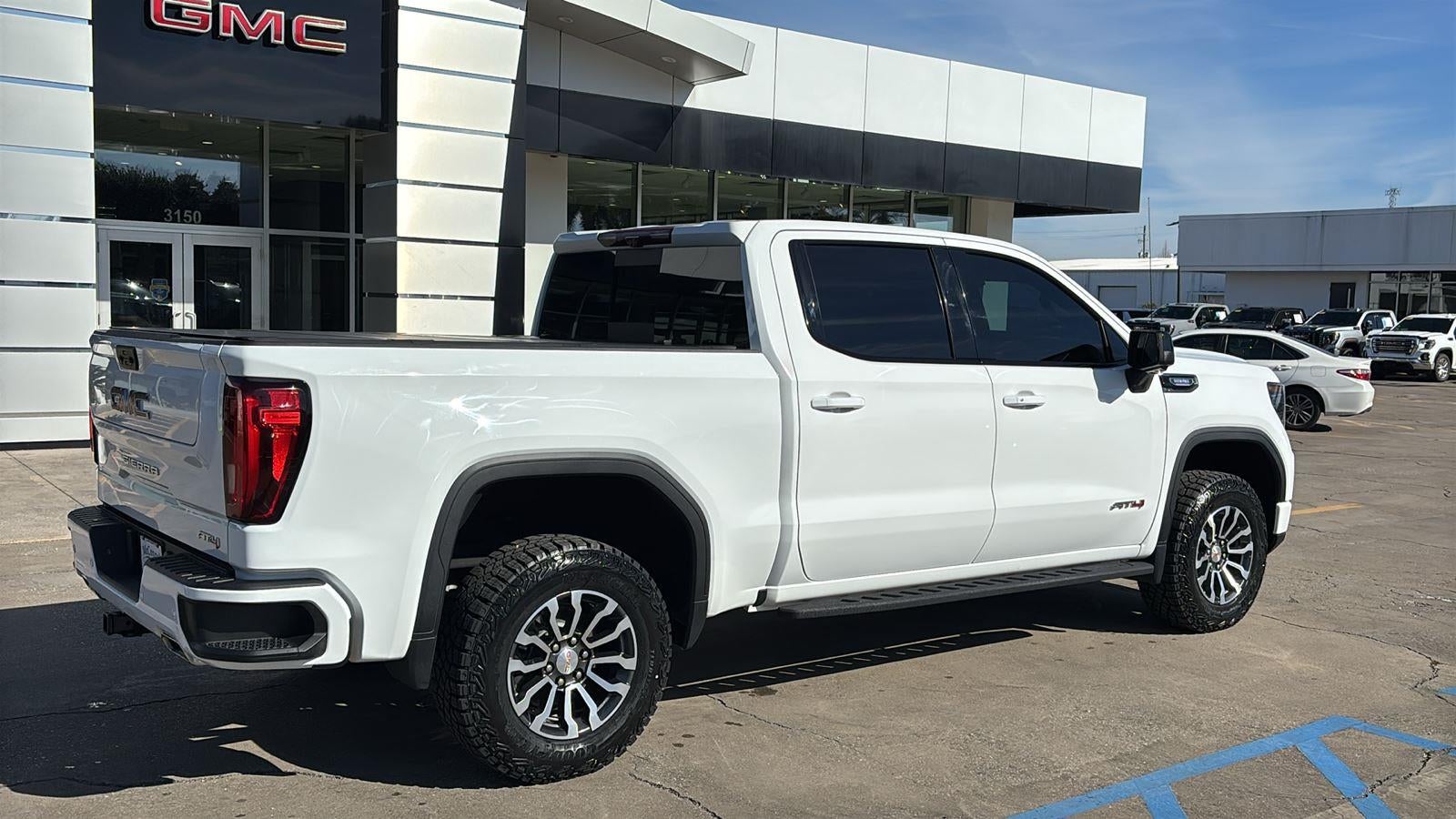 2022 GMC Sierra 1500 AT4
