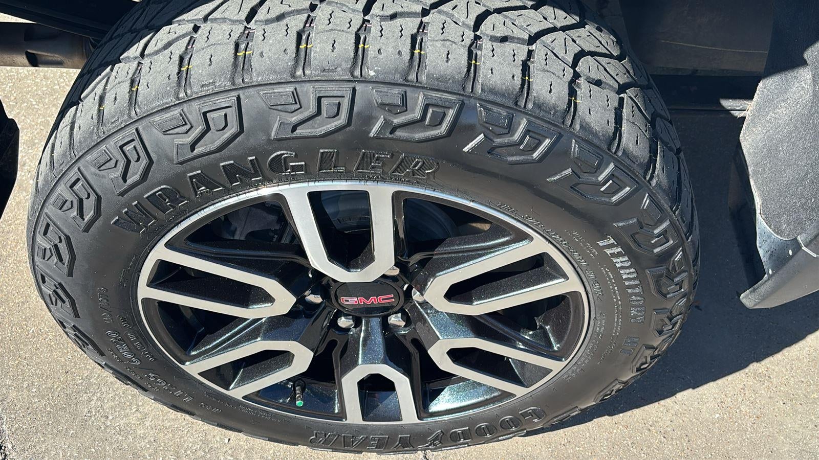 2022 GMC Sierra 1500 AT4