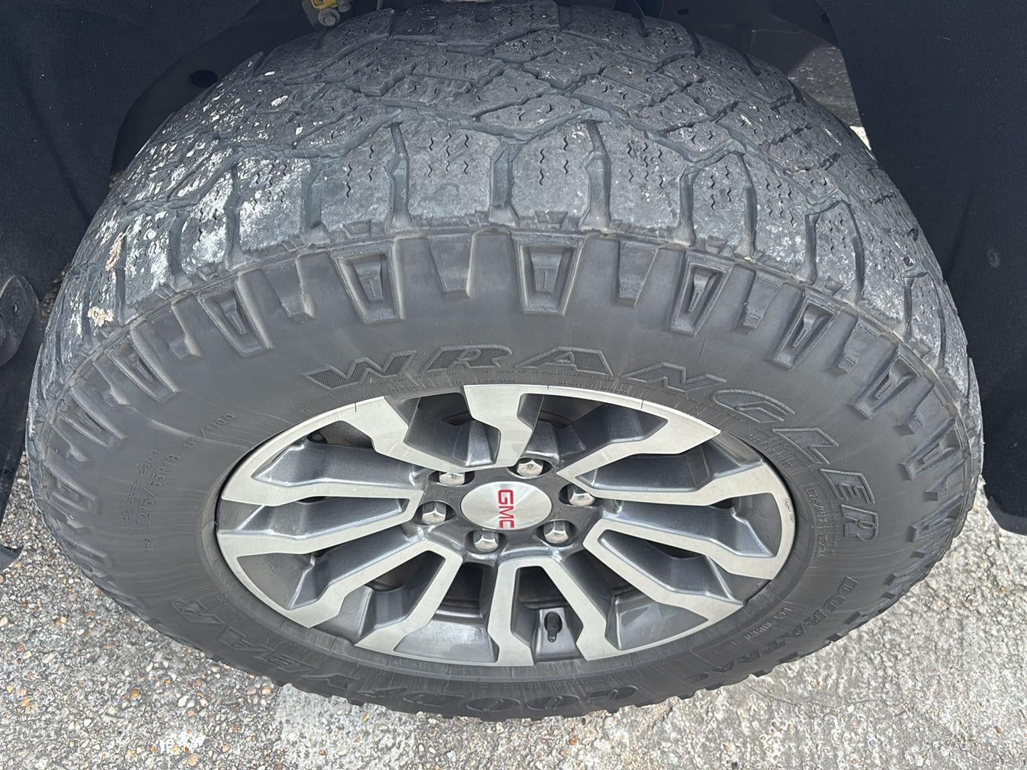 2022 GMC Sierra 1500 AT4