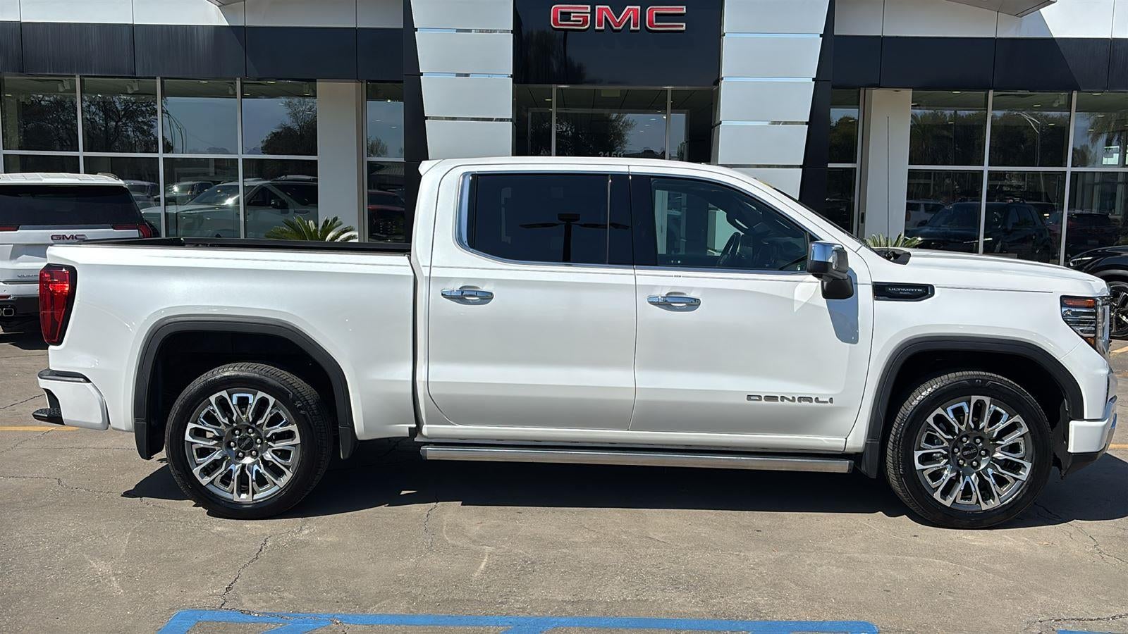 2024 GMC Sierra 1500 Denali Ultimate