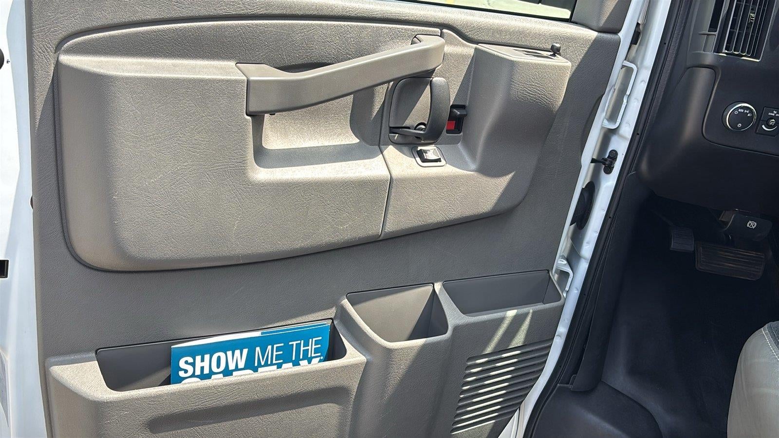 2025 GMC Savana Cargo Work Van