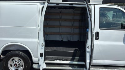 2025 GMC Savana Cargo Work Van
