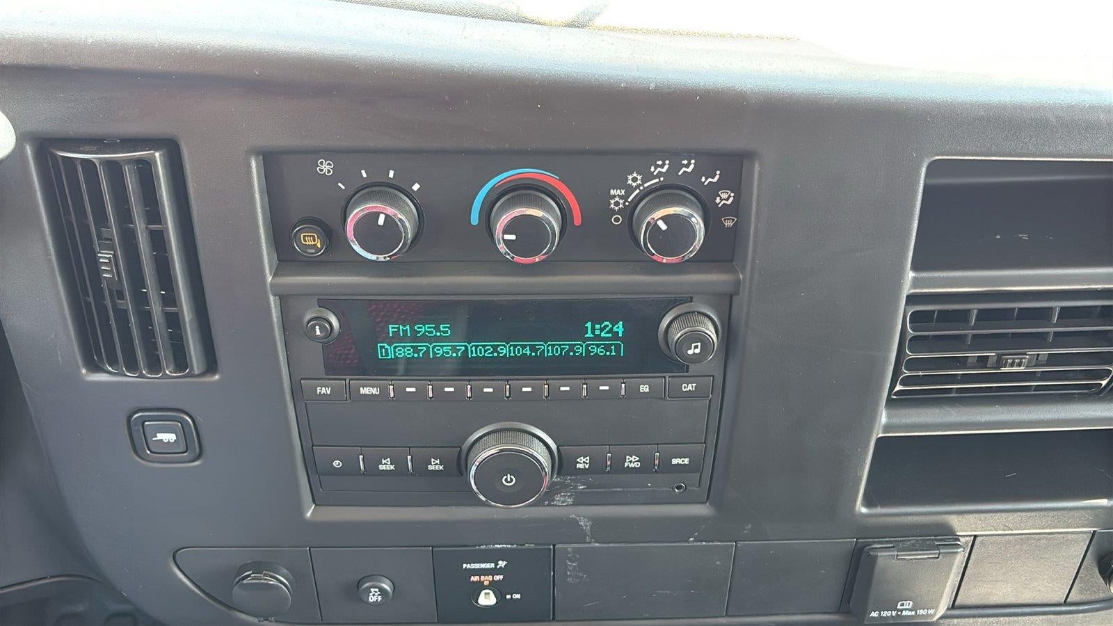 2025 GMC Savana Cargo Work Van