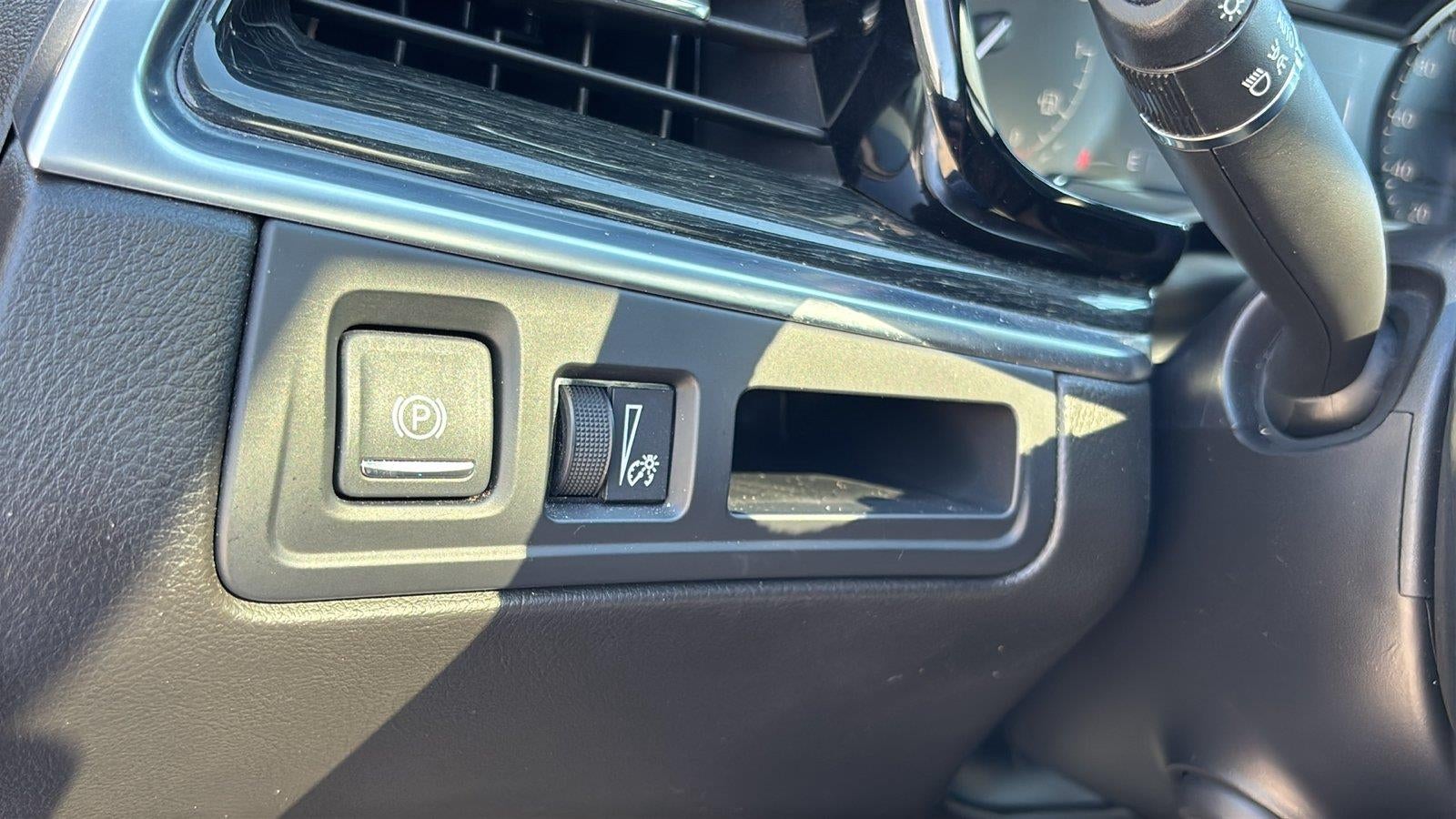 2023 Cadillac XT5 AWD Premium Luxury
