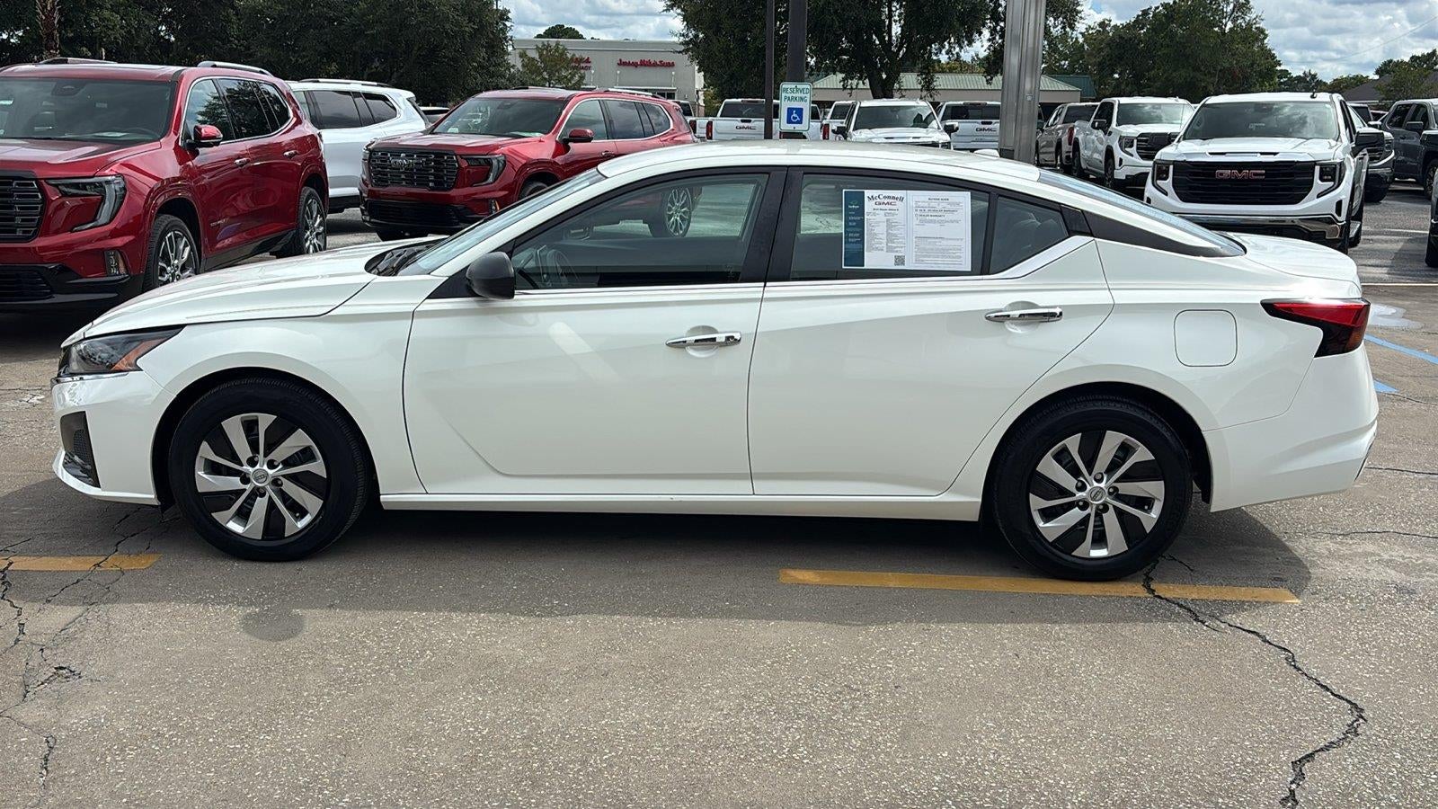 2025 Nissan Altima S FWD