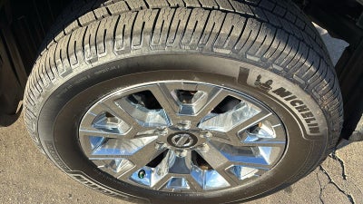 2020 Nissan TITAN Crew Cab SL 4x4