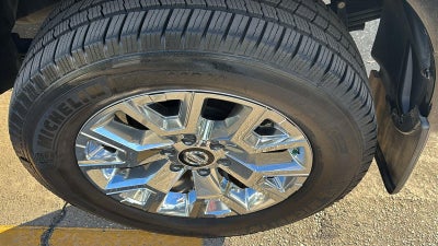 2020 Nissan TITAN Crew Cab SL 4x4