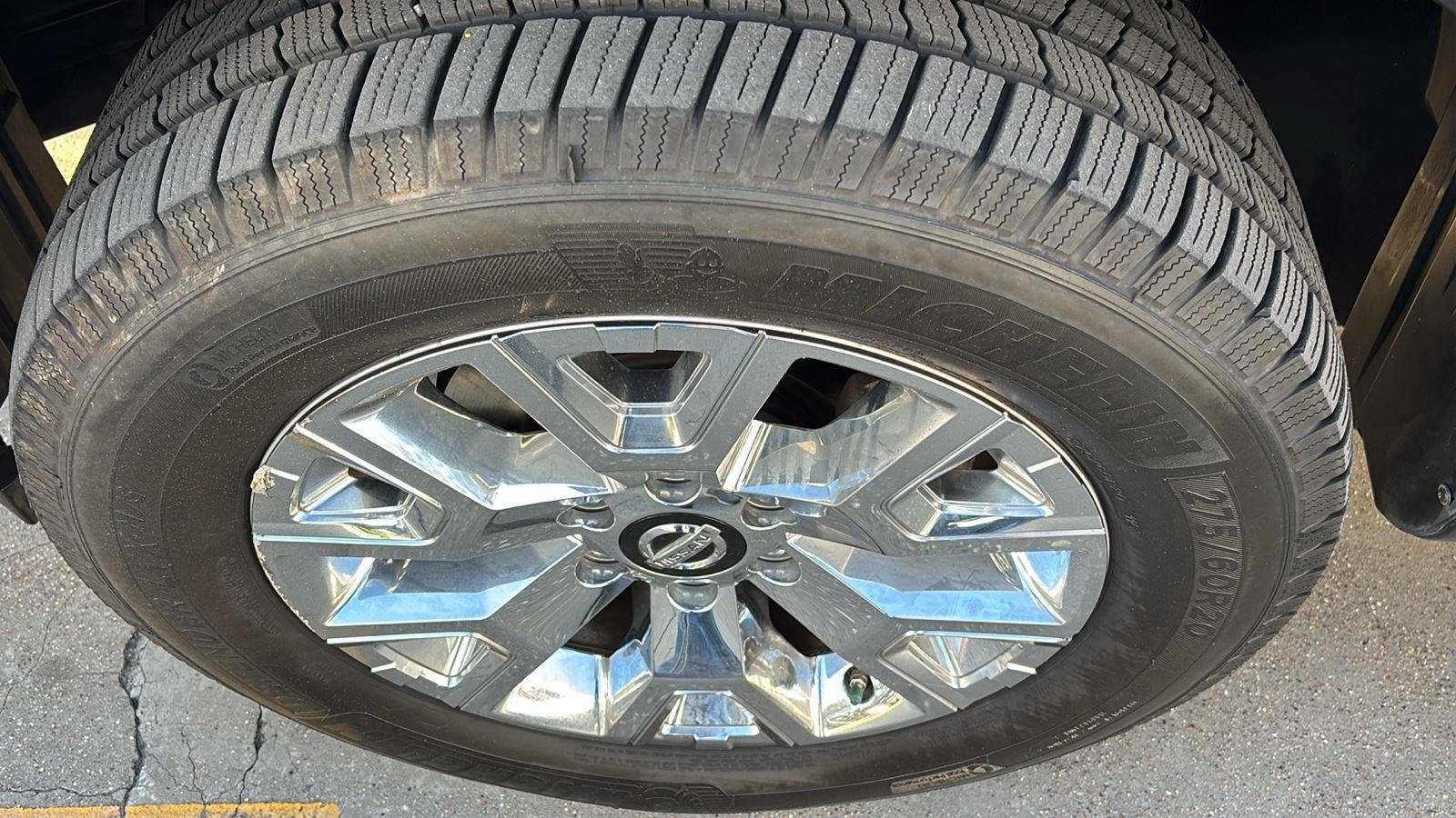 2020 Nissan TITAN Crew Cab SL 4x4