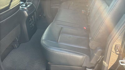 2020 Nissan TITAN Crew Cab SL 4x4