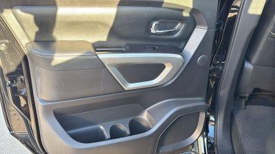 2020 Nissan TITAN Crew Cab SL 4x4