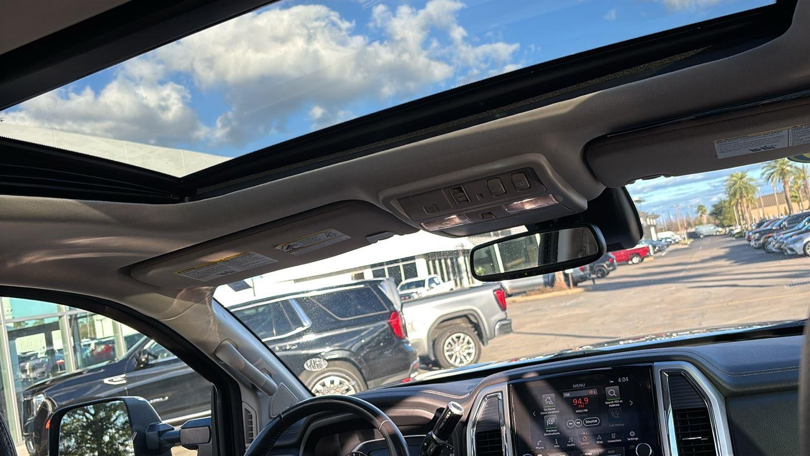 2020 Nissan TITAN Crew Cab SL 4x4