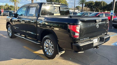 2020 Nissan TITAN Crew Cab SL 4x4